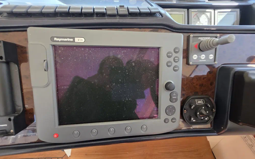 slider 27 Princess V46