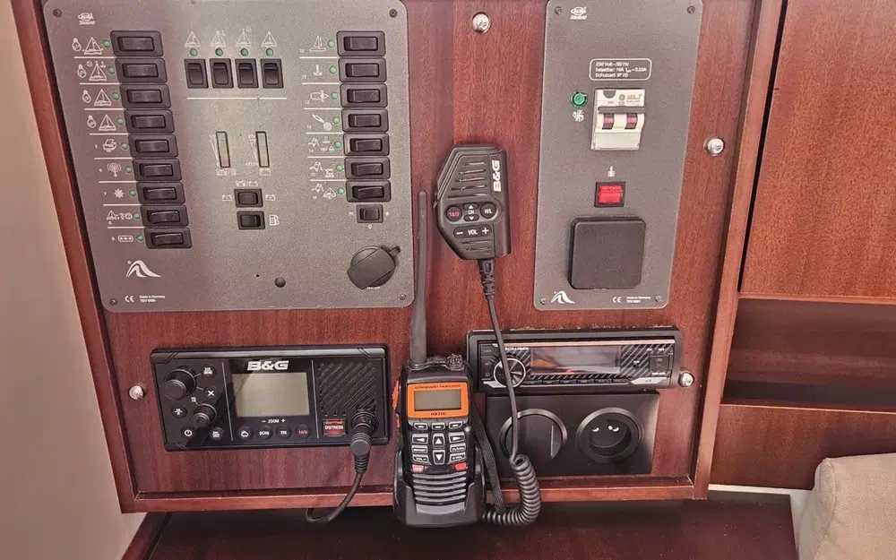 slider 9 Hanse 320