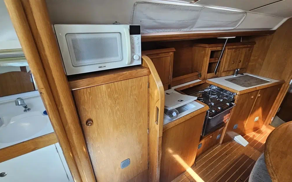 slider 9 Jeanneau Sun Odyssey 34.2