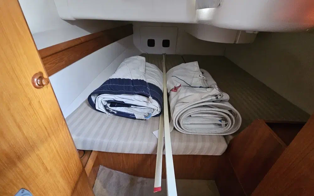 slider 11 Jeanneau Sun Odyssey 34.2