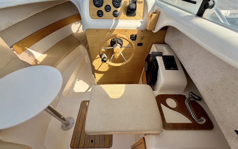 slider 7 Sessa Marine Dorado 22