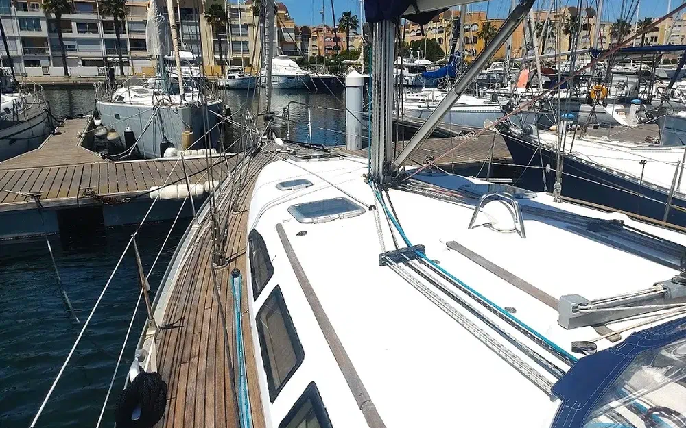 slider 21 Jeanneau Sun Odyssey 43