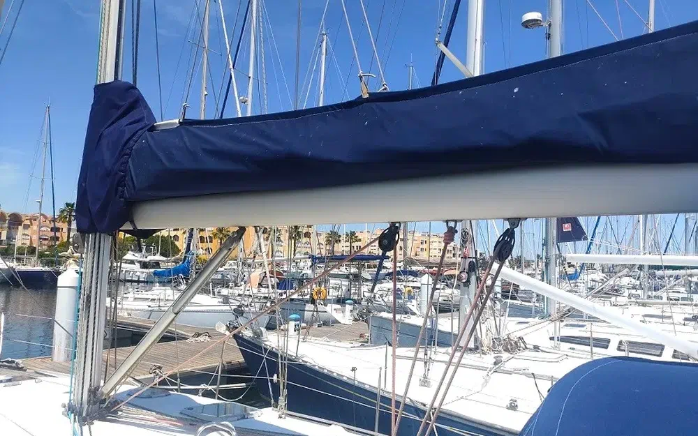 slider 22 Jeanneau Sun Odyssey 43