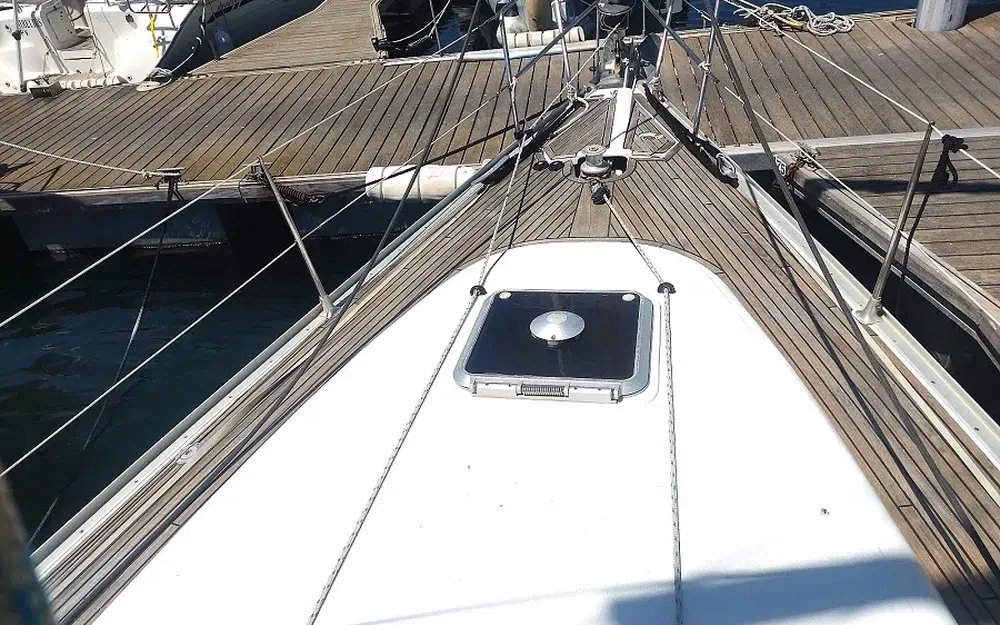 slider 23 Jeanneau Sun Odyssey 43