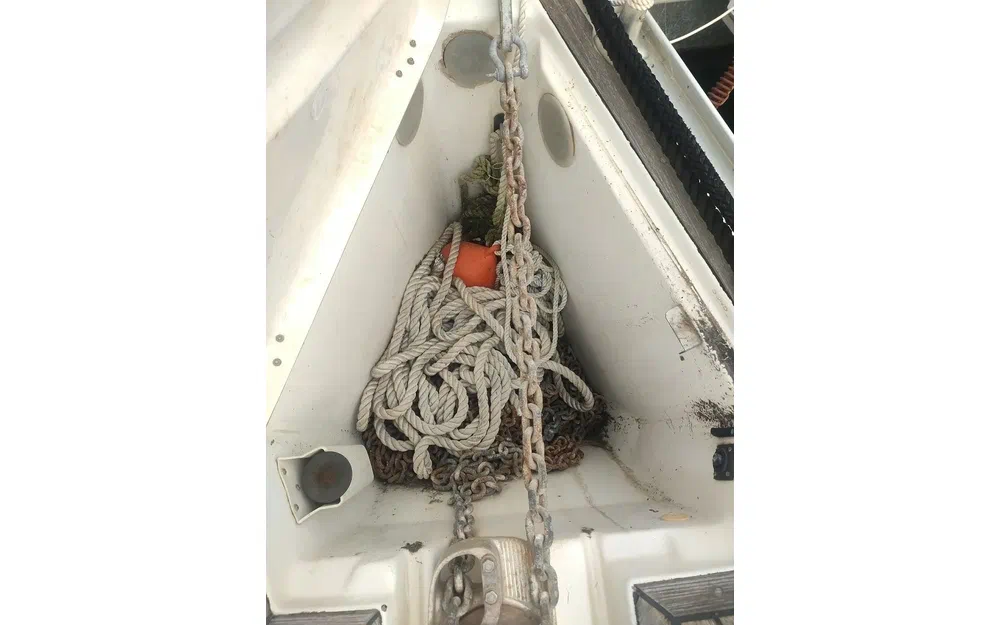 slider 27 Jeanneau Sun Odyssey 43