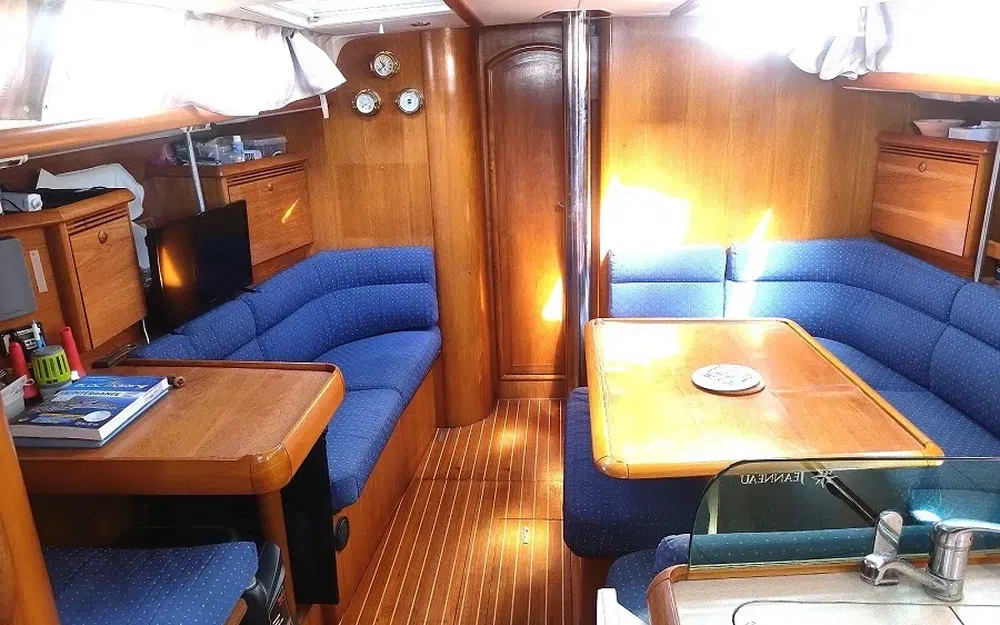 slider 28 Jeanneau Sun Odyssey 43