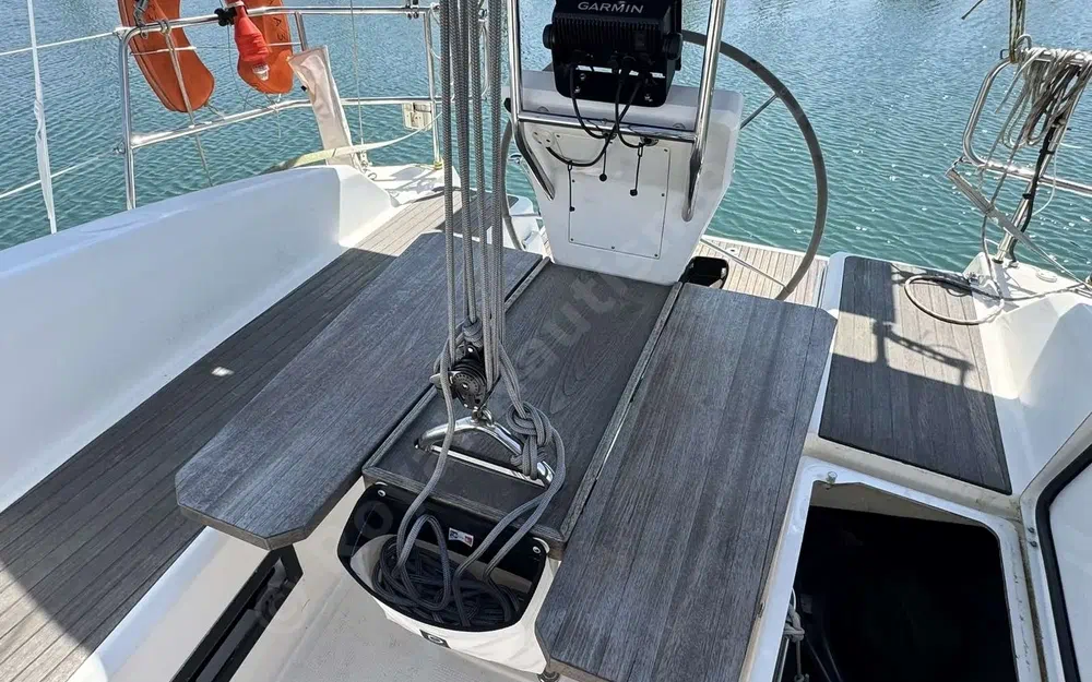 slider 9 Bavaria Cruiser 32