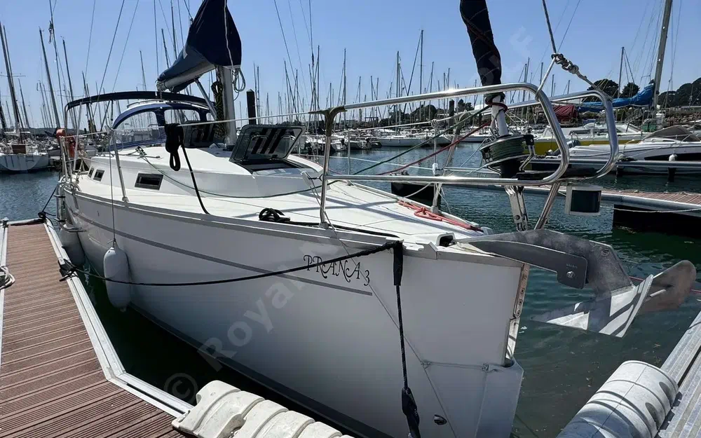 slider 2 Bavaria Cruiser 32