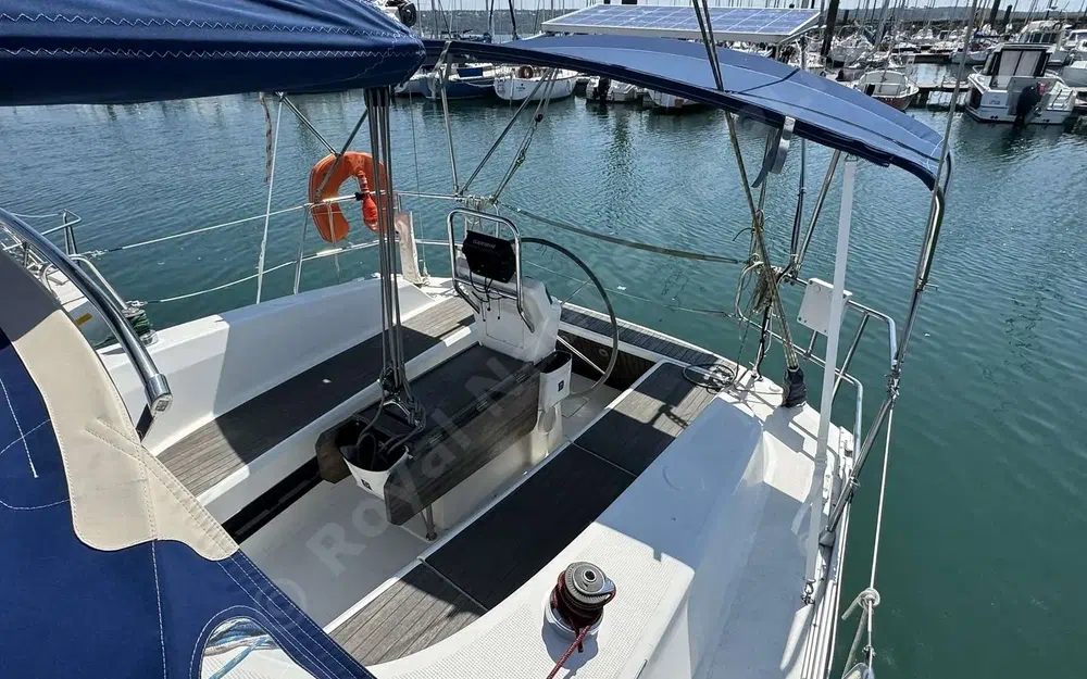 slider 4 Bavaria Cruiser 32