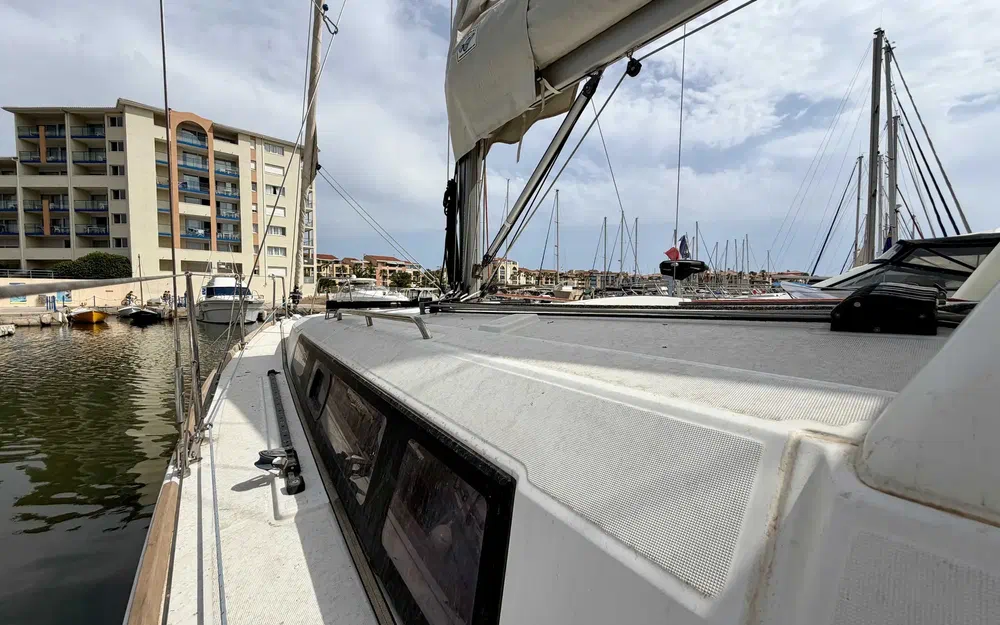 slider 8 Beneteau Oceanis 35