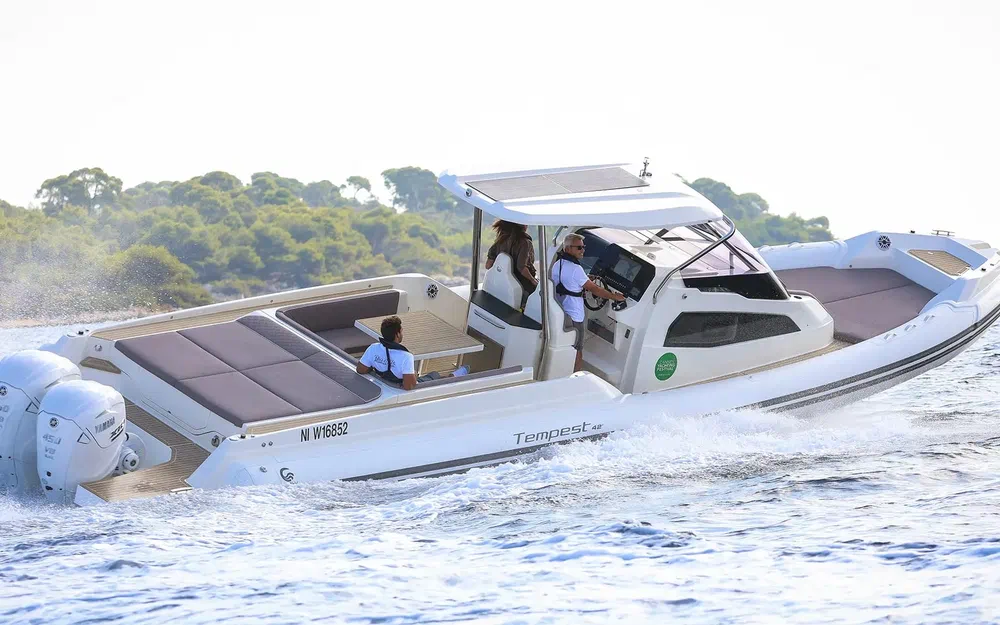 slider 0 Capelli Tempest 42