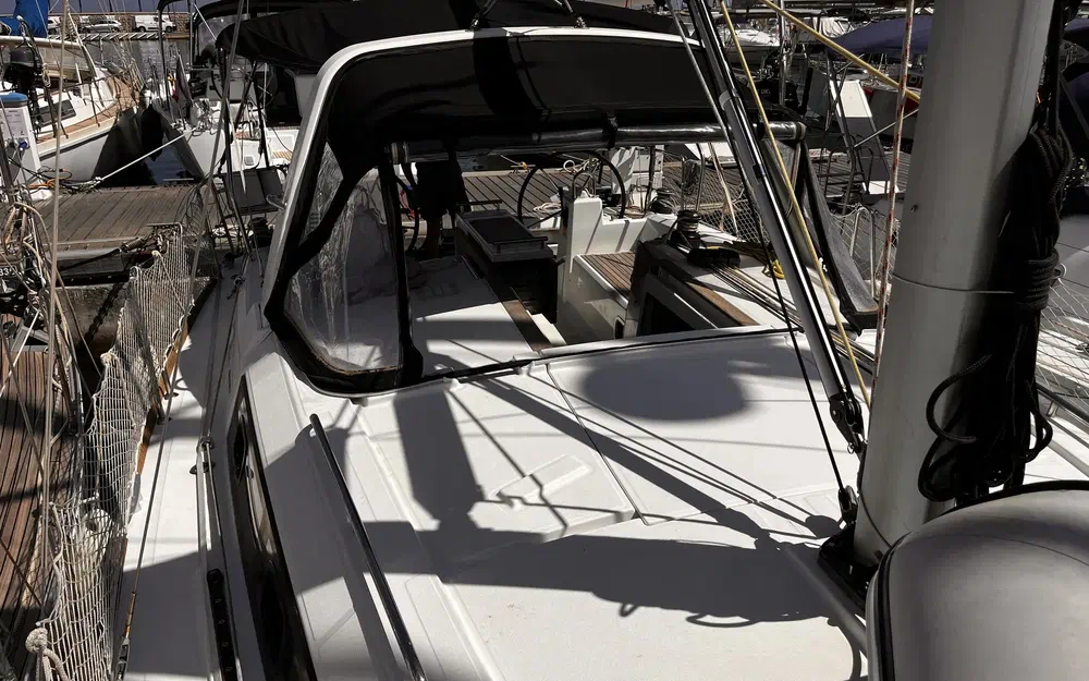 slider 9 Beneteau Oceanis 35.1