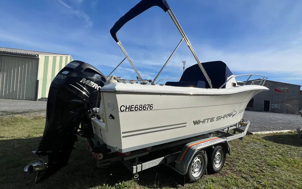 slider 13 White Shark 228