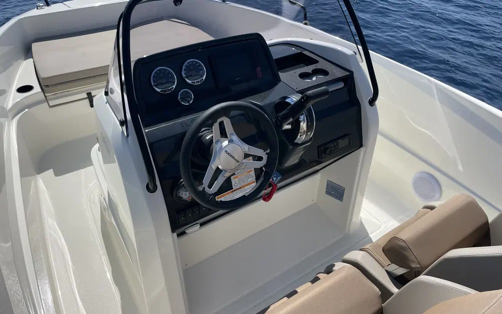 slider 7 Quicksilver Activ 555 Open