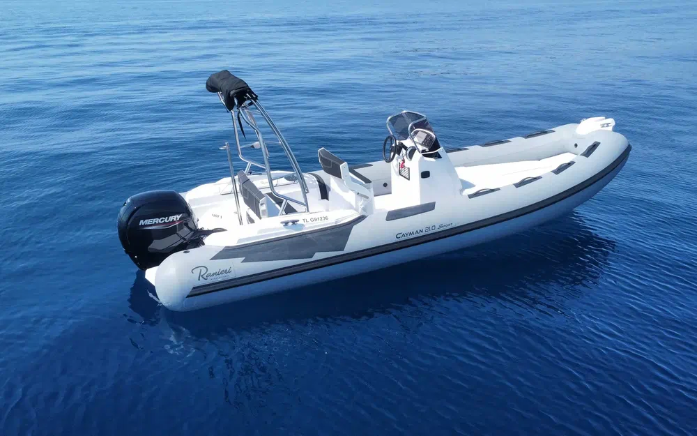 slider 2 Ranieri Cayman 21 Sport