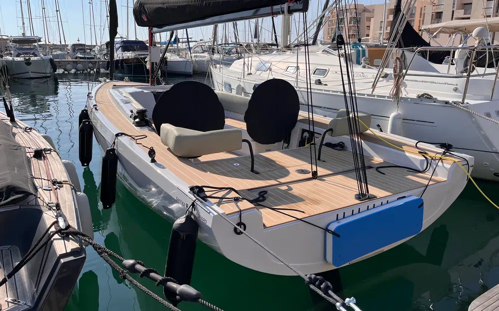 slider 1 Saffier SE 28 Leopard