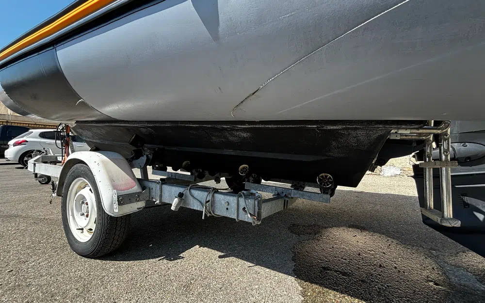 slider 36 Zodiac Pro Open 550