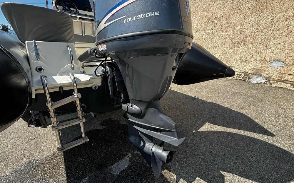 slider 17 Zodiac Pro Open 550