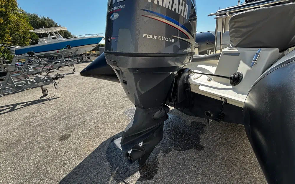 slider 16 Zodiac Pro Open 550