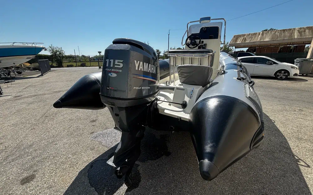 slider 14 Zodiac Pro Open 550