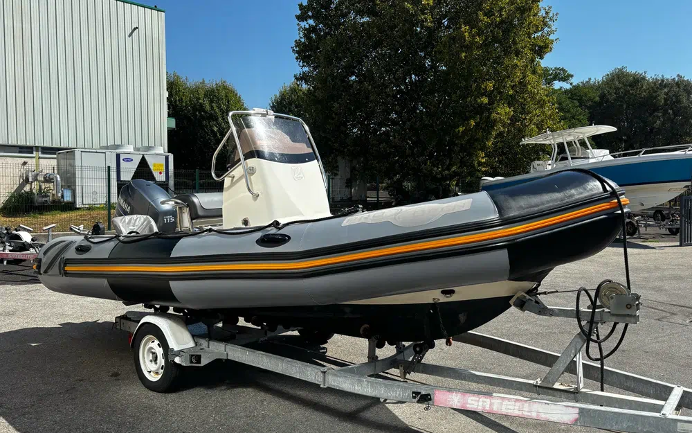 slider 6 Zodiac Pro Open 550