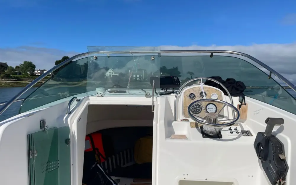 slider 5 B2 Marine Cap Ferret 650 CC - null