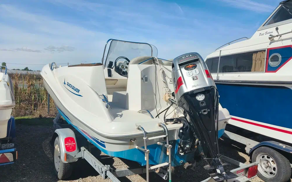 slider 2 Quicksilver 505 Commander