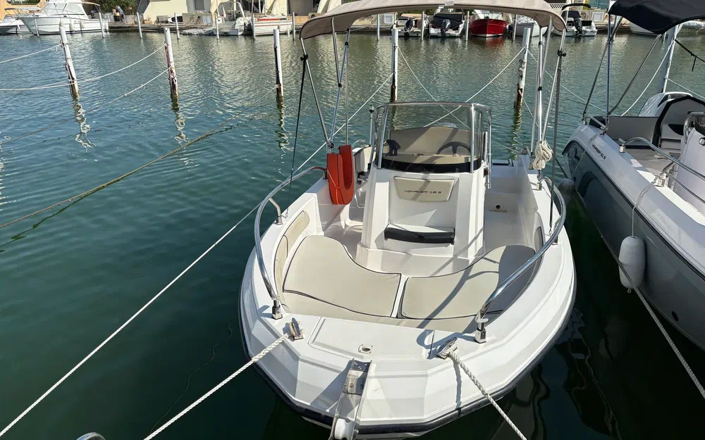 slider 7 Ranieri Voyager 18 S