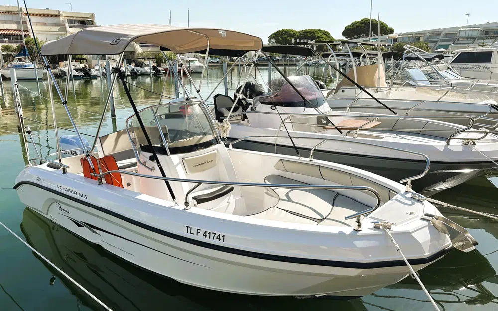slider 1 Ranieri Voyager 18 S