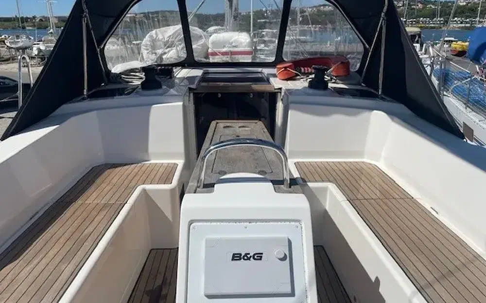 slider 15 Bavaria C38