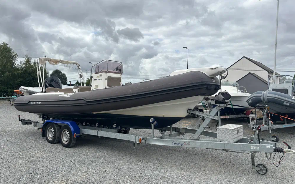 slider 0 Joker Boat Clubman 22