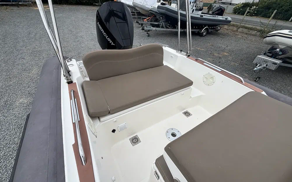 slider 4 Joker Boat Clubman 22