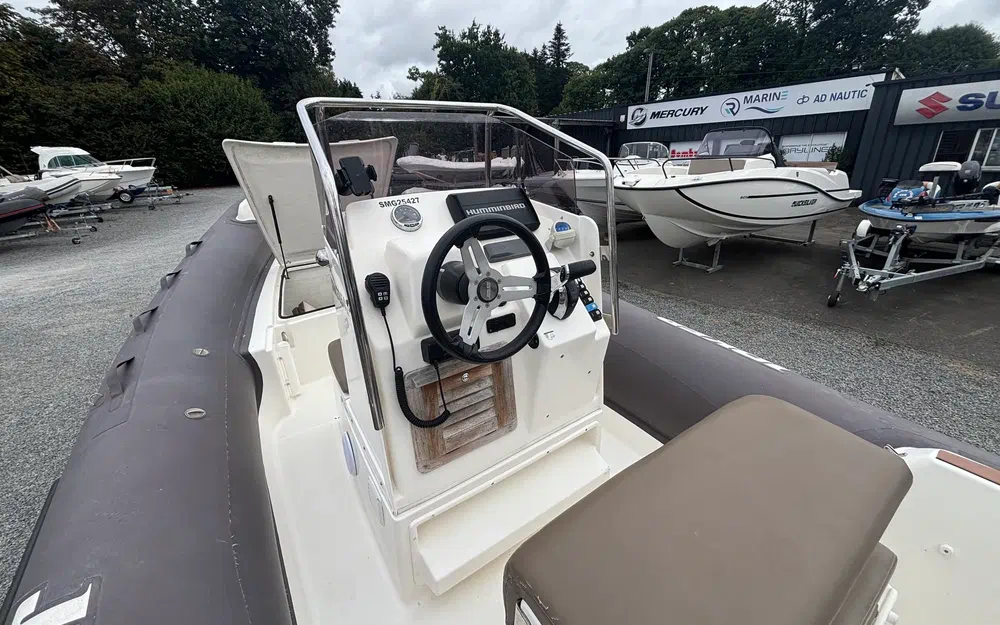 slider 5 Joker Boat Clubman 22