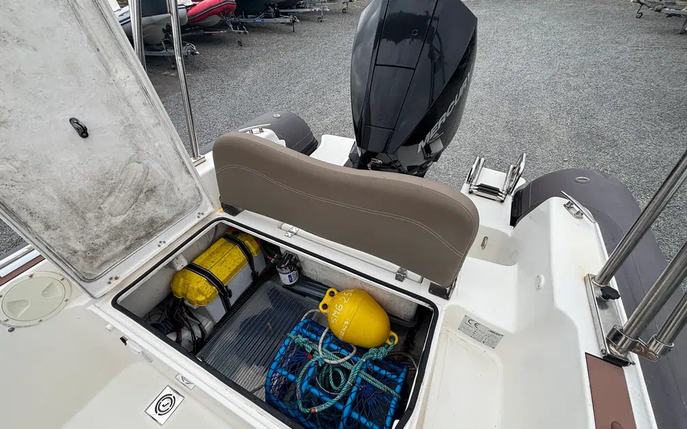 slider 7 Joker Boat Clubman 22