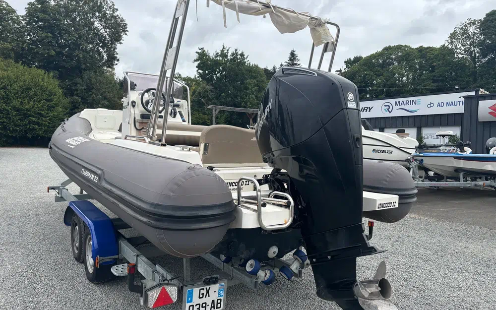 slider 1 Joker Boat Clubman 22
