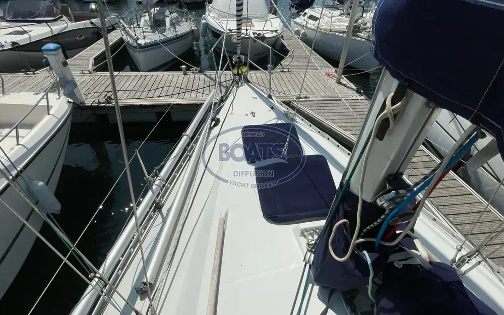slider 5 Beneteau First 325