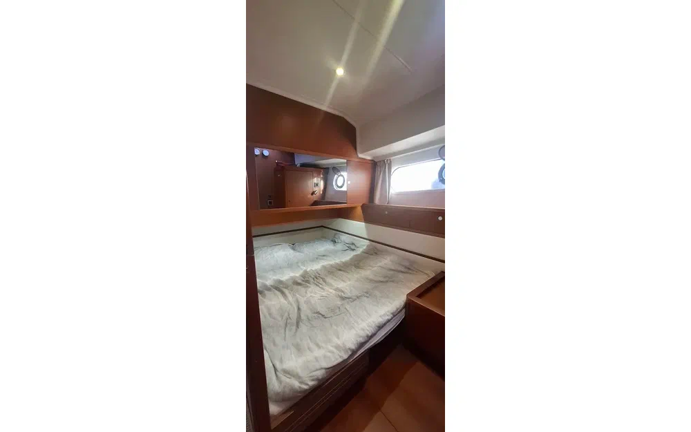 slider 16 Beneteau Swift Trawler 44