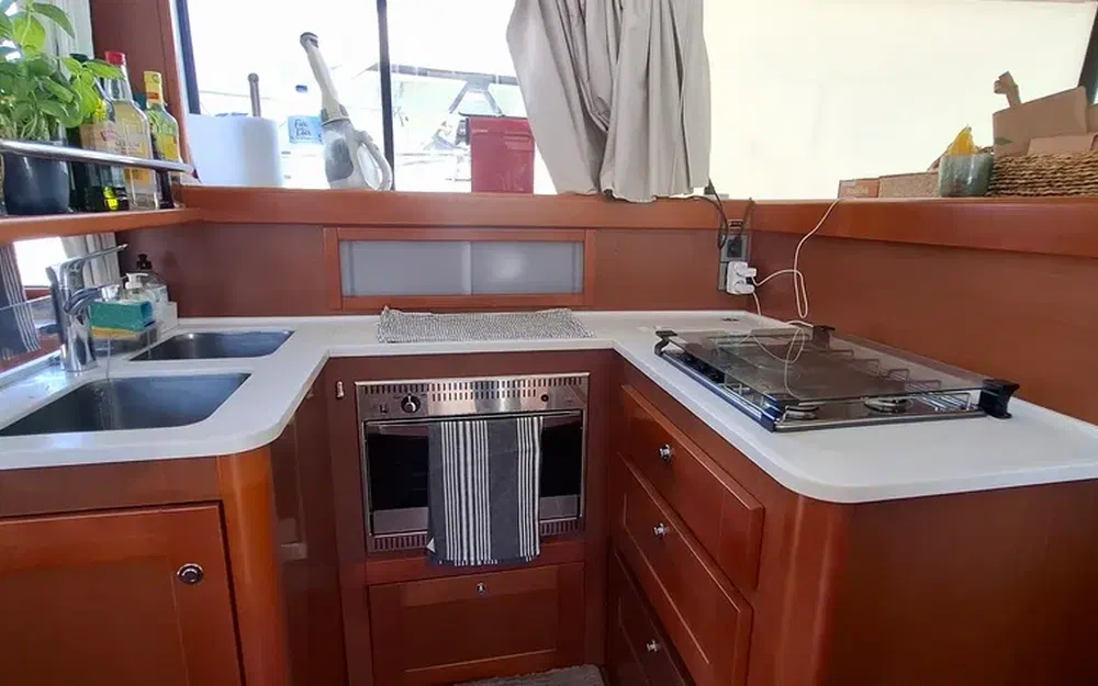 slider 5 Beneteau Swift Trawler 44