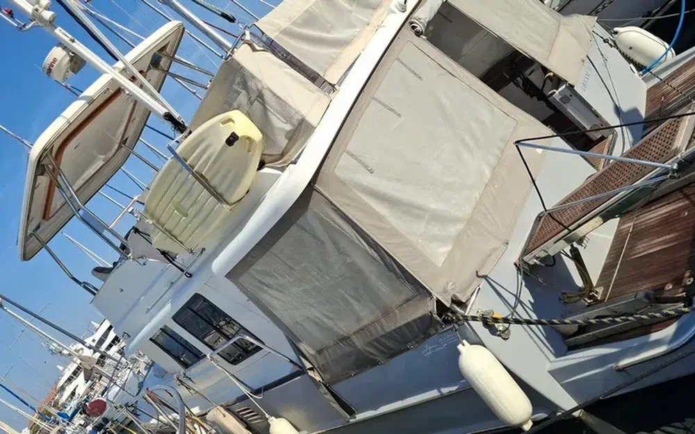 slider 54 Beneteau Swift Trawler 44