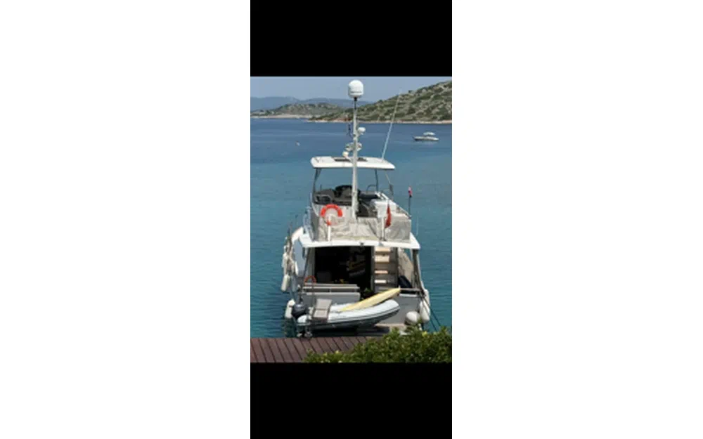 slider 60 Beneteau Swift Trawler 44