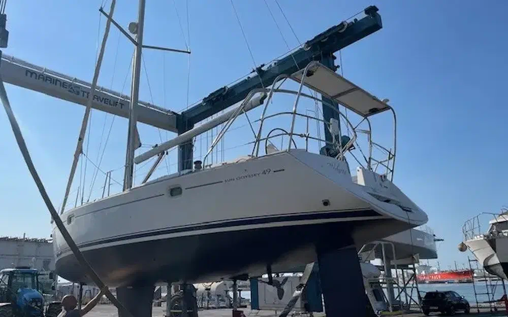 slider 11 Jeanneau Sun Odyssey 49