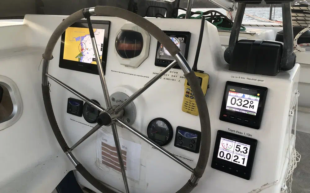 slider 26 Fountaine Pajot Salina 48