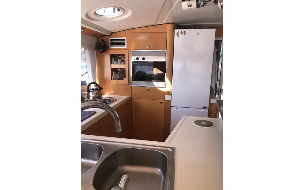 slider 72 Fountaine Pajot Salina 48