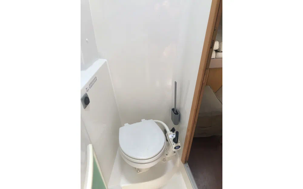 slider 84 Fountaine Pajot Salina 48