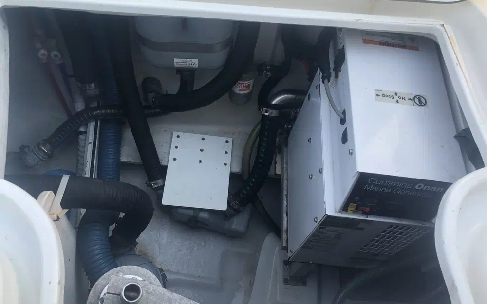 slider 88 Fountaine Pajot Salina 48