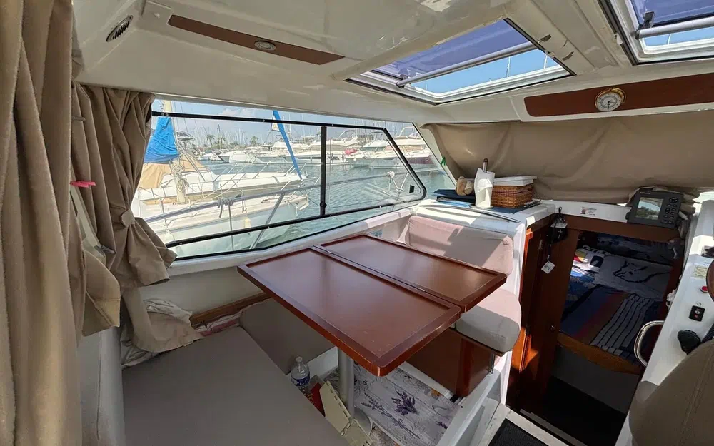 slider 6 Jeanneau Merry Fisher 855