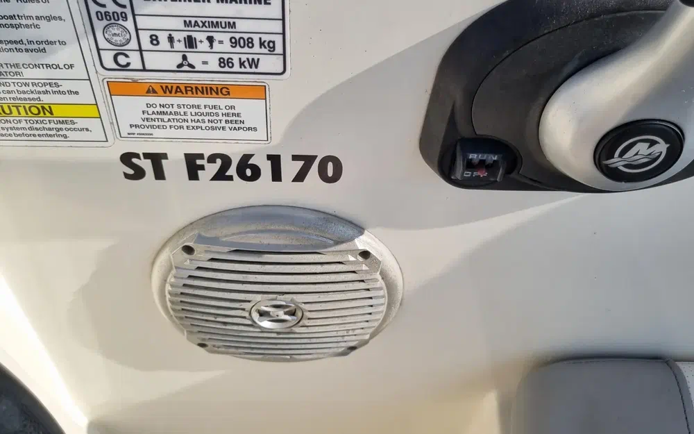 slider 18 Bayliner 180 Element XL