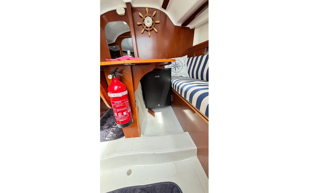 slider 33 Beneteau First 260 Spirit