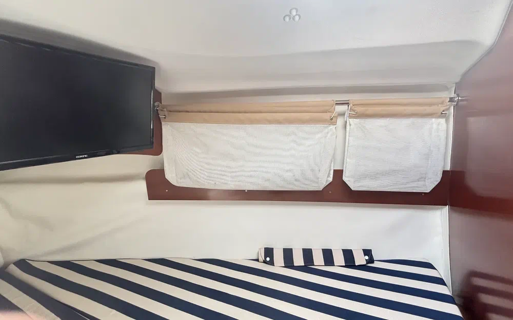 slider 43 Beneteau First 260 Spirit