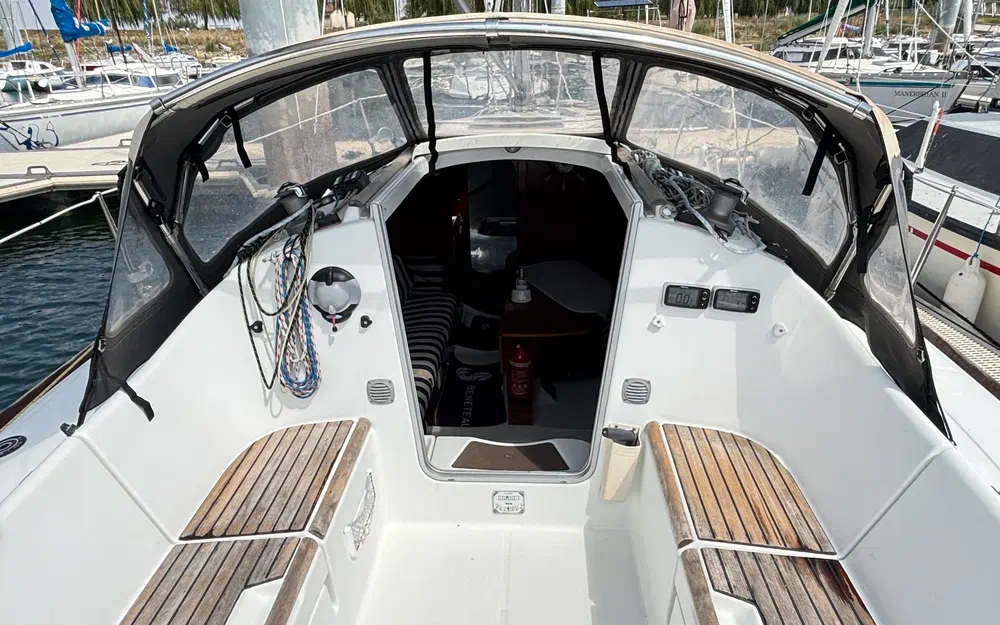 slider 4 Beneteau First 260 Spirit